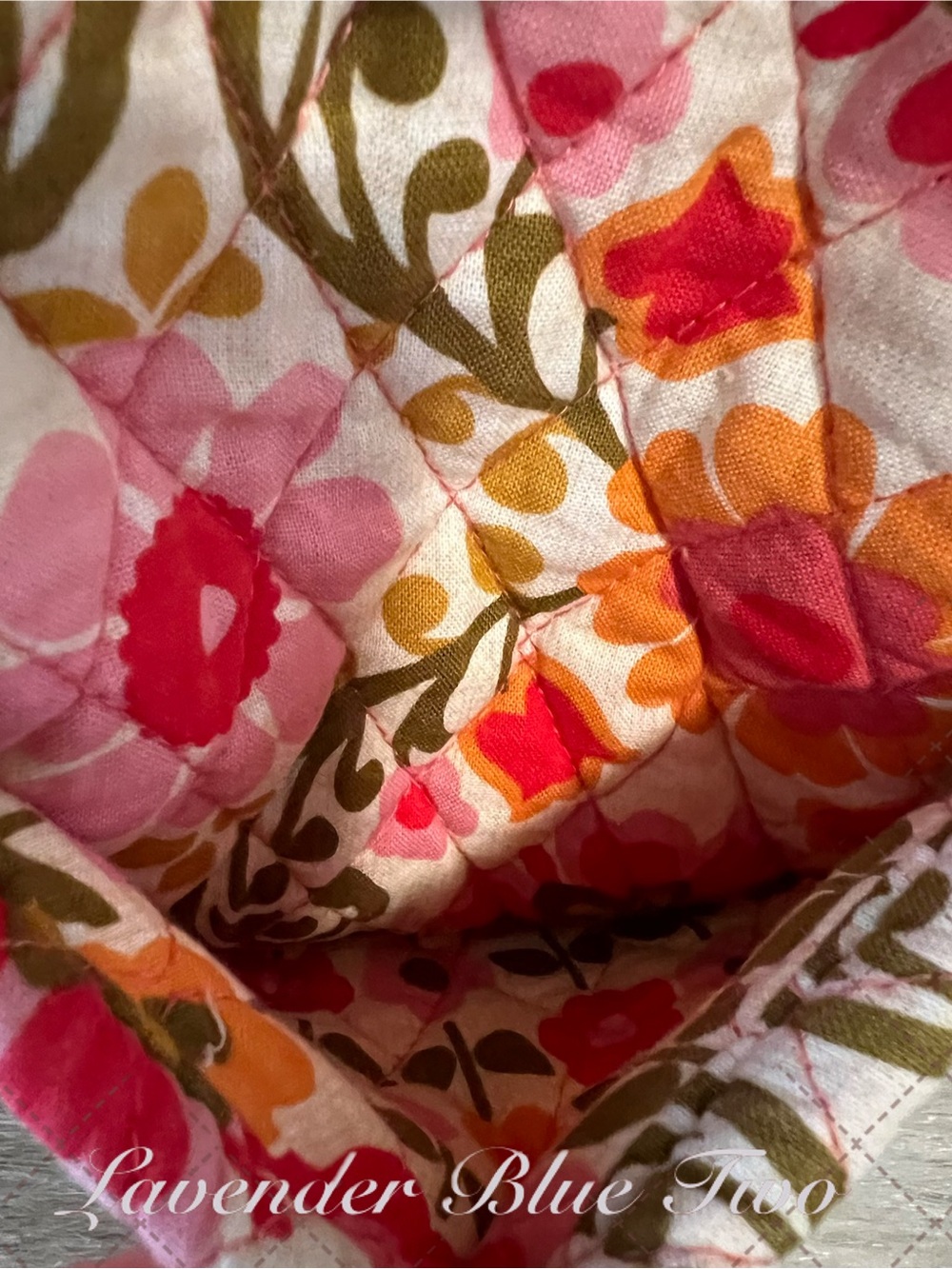 VERA BRADLEY Forloken 2011 M Duffle Bag Carryon Y2K Pink Orange Green Travel - Picture 6 of 12